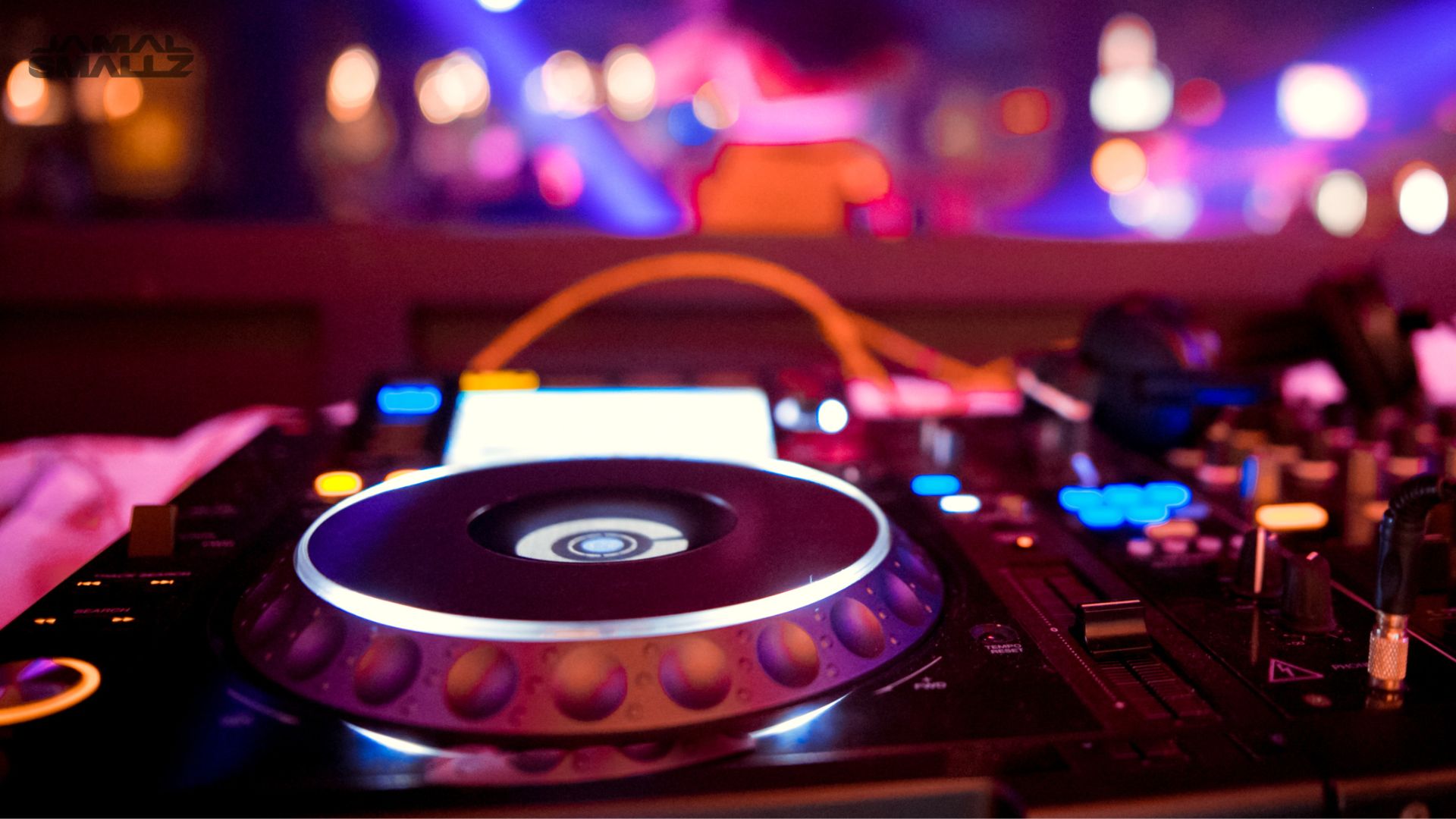 Professional CDJ Pioneer player used by Chicago event DJ for weddings and corporate events